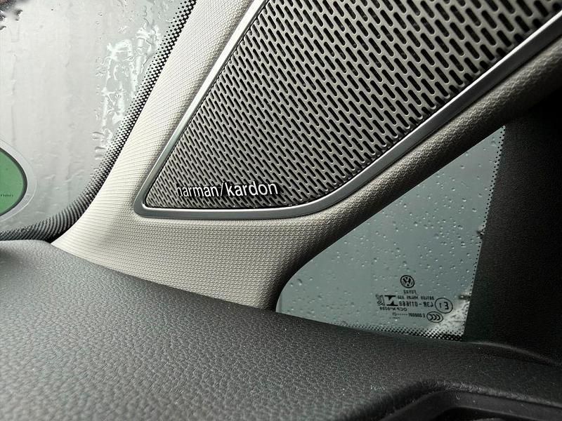 Gebraucht VW Golf VII Active 150 PS (110 kW) 2021 Schwarz Kleinwagen