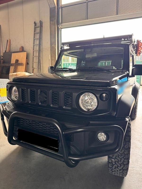 Gebraucht Suzuki Jimny 102 PS (75 kW) 2021 Schwarz SUV