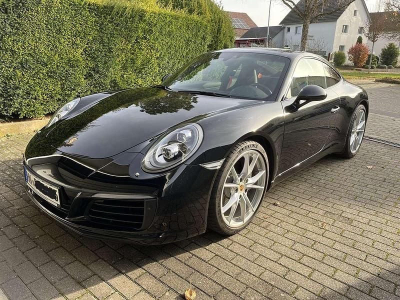 Schwarz Gebraucht 2018 Porsche 911 Carrera Coupé | 91.500 € (Superpreis) - Bild 1/4