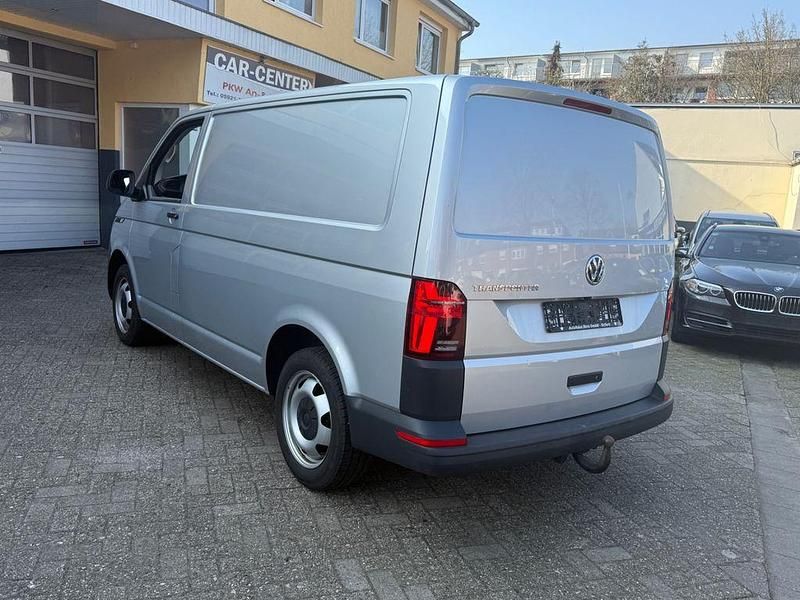 Second-hand VW Transporter 199 CP (146 kW) 2020 Argintiu Van