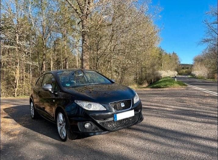 Schwarz Gebraucht 2012 Seat Ibiza SC FR Kleinwagen | 5.000 € (Fairer Preis) - Bild 1/4