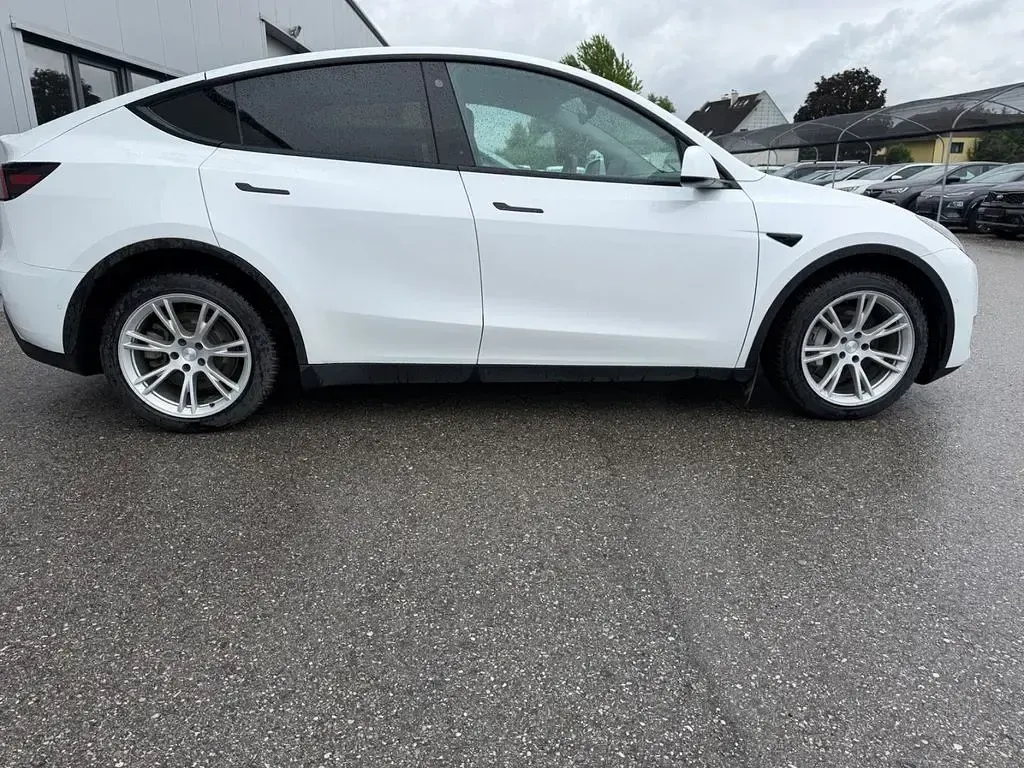 Gebraucht Tesla Model Y 378 kW (514 PS) 2022 Weiß SUV