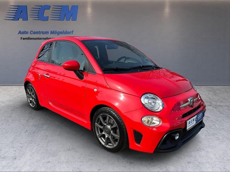 Usado Abarth 595 145 HP (106 kW) 2017 Vermelho Citadino