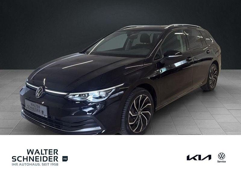 Gebraucht VW Golf VIII Move 150 PS (110 kW) 2023 Deep black perleffekt (metallic) Kombi