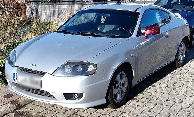 Silber Gebraucht 2005 Hyundai Coupé Coupé | 1.150 € (Superpreis) - Bild 1/3