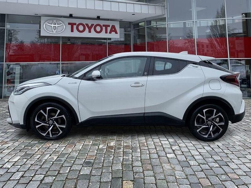 Gebraucht Toyota C-HR Team 184 PS (135 kW) 2021 White pearl cs SUV