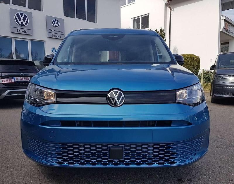 Neu VW Caddy 116 PS (85 kW) 2026 Costa azul metallic Van / Kleinbus