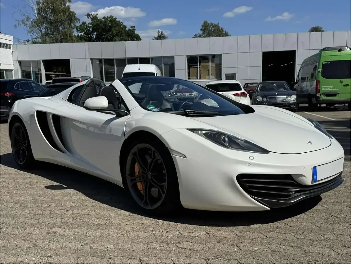 Gebraucht McLaren MP4-12C 625 PS (459 kW) 2014 Elite lackierung pearl white Cabrio
