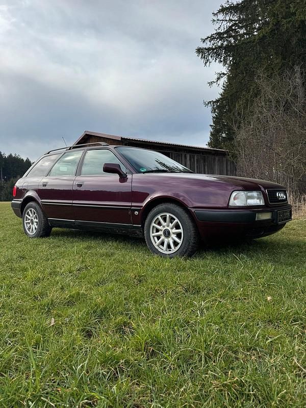 Gebraucht Audi 80 Basis 133 PS (97 kW) 1994 Rot Kombi