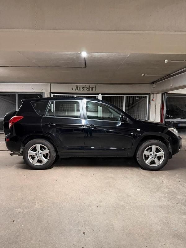 Gebraucht Toyota RAV4 150 PS (110 kW) 2007 Schwarz SUV