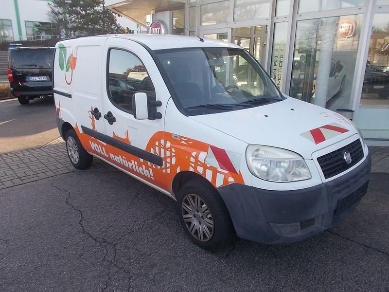 Gebraucht Fiat Doblò 92 PS (67 kW) 2008 Weiß Van / Kleinbus