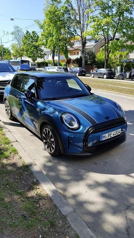 Gebraucht Mini Cooper Classic 136 PS (100 kW) 2023 Kleinwagen