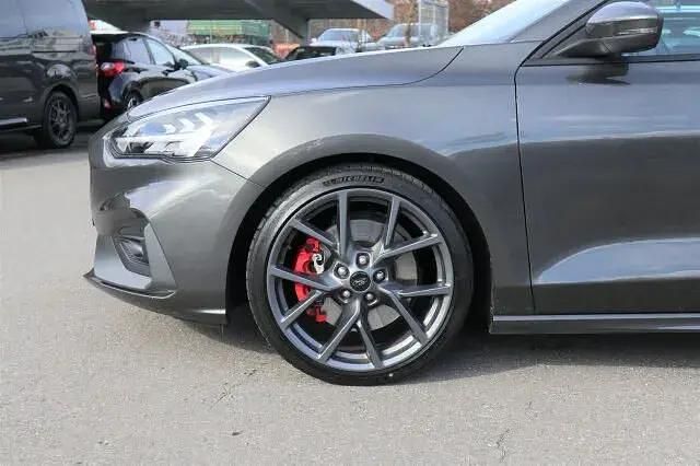 Gebraucht Ford Focus ST 280 PS (205 kW) 2022 Magneticgrau Kombi