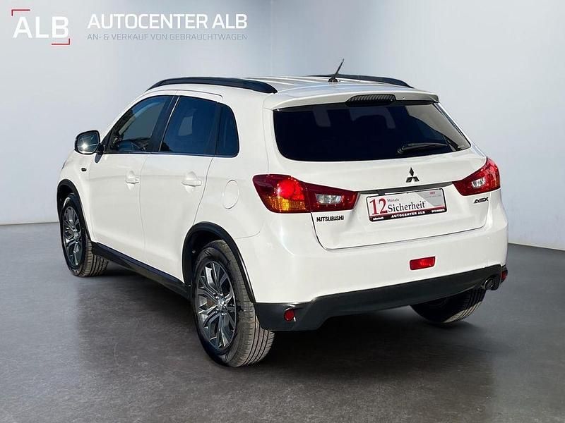 Gebraucht Mitsubishi ASX 150 PS (110 kW) 2015 Weiß SUV