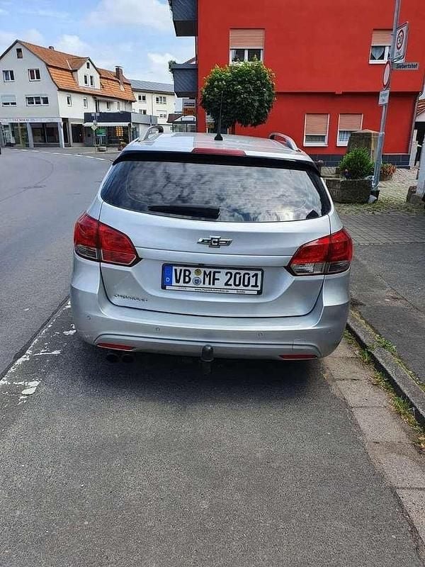 Gebraucht Chevrolet Cruze 131 PS (96 kW) 2012 Silber Kombi