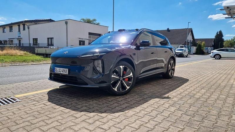 Schwarz Gebraucht 2024 Nio EL6 SUV | 46.750 € - Bild 1/4
