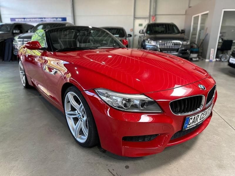 Rot Gebraucht 2014 BMW Z4 M Sport Cabrio | 23.950 € (Etwas zu teuer) - Bild 1/4