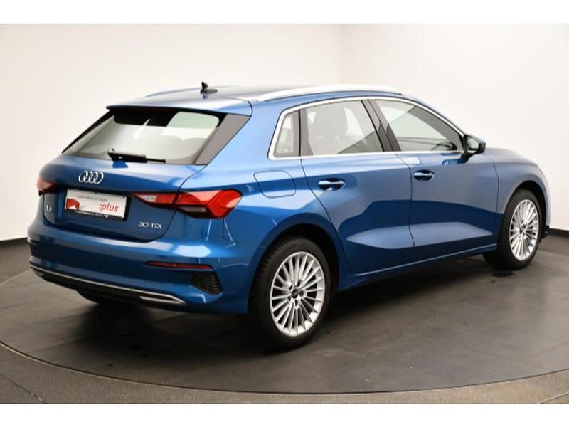 Używany Audi A3 Advanced 116 KM (85 kW) 2023 Sedan/Limuzyna