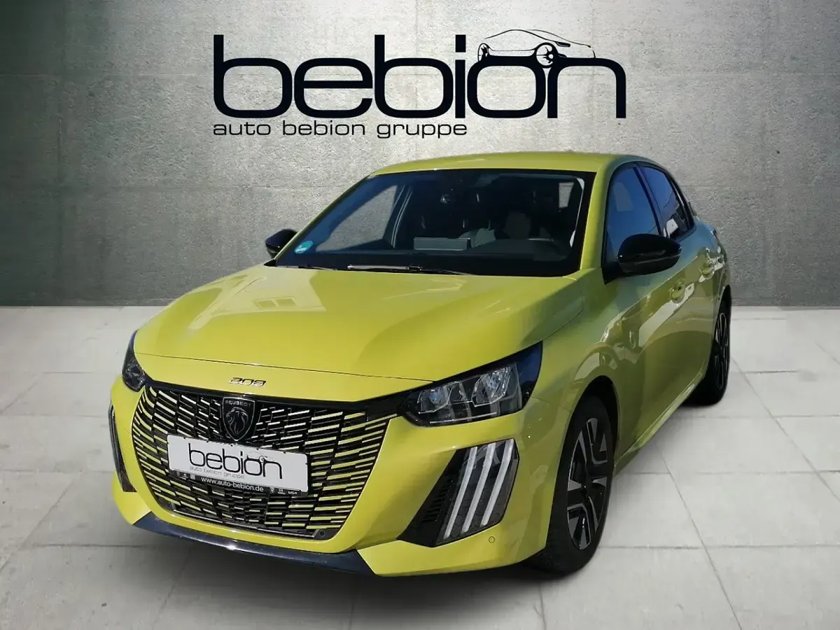 Gebraucht Peugeot 208 Allure 101 PS (74 kW) 2024 Kleinwagen