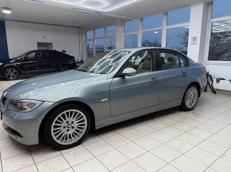 Gebraucht BMW 320 150 PS (110 kW) 2005 Limousine