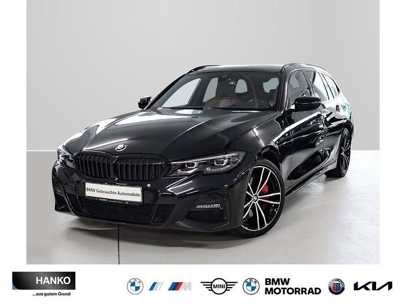 Black sapphire Gebraucht 2021 BMW 330 M Sport Kombi | 37.710 € (Etwas zu teuer) - Bild 1/4