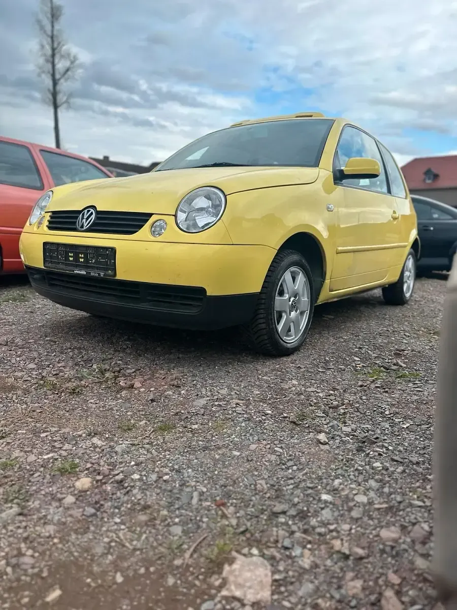 Używany VW Lupo 50 KM (36 kW) 2003 Żółty Hatchback