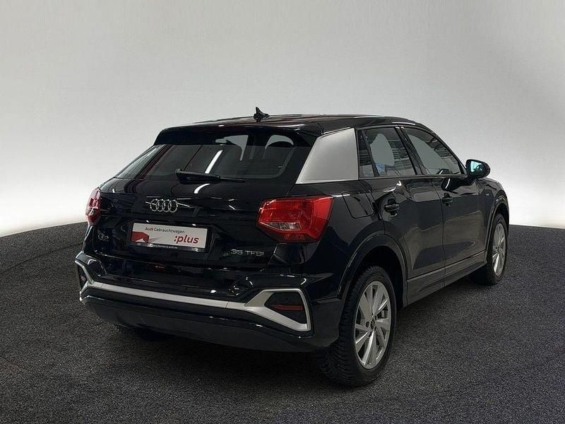 Gebraucht Audi Q2 S-Line 150 PS (110 kW) 2025 Schwarz SUV