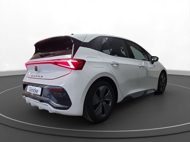 Gebraucht Cupra Born 150 kW (204 PS) 2022 Eisweiß Kleinwagen