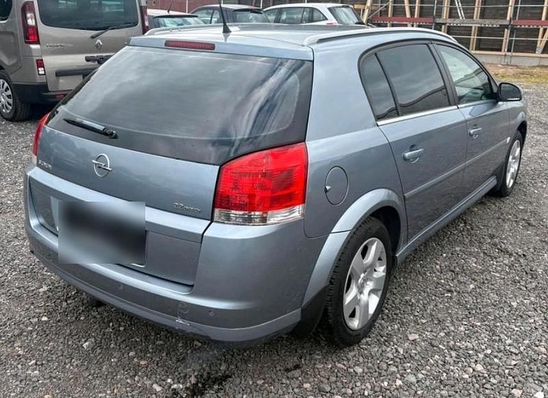 Gebraucht Opel Signum 155 PS (114 kW) 2006 Silber Kleinwagen