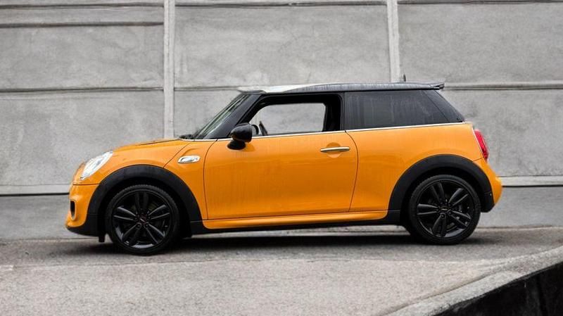 Gebraucht Mini John Cooper Works 192 PS (141 kW) 2017 Orange Kleinwagen