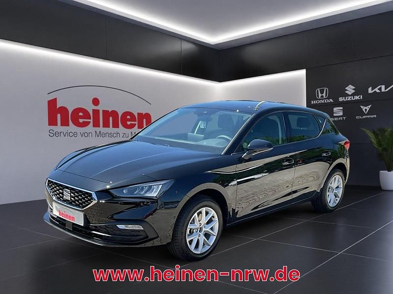 Neu Seat Leon 150 PS (110 kW) 2025 Schwarz Limousine