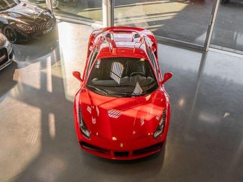 Gebraucht Ferrari 488 670 PS (492 kW) 2016 Rot Cabrio