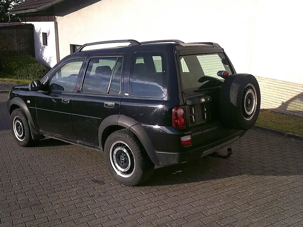 Gebraucht Land Rover Freelander S 111 PS (81 kW) 2005 Schwarz SUV