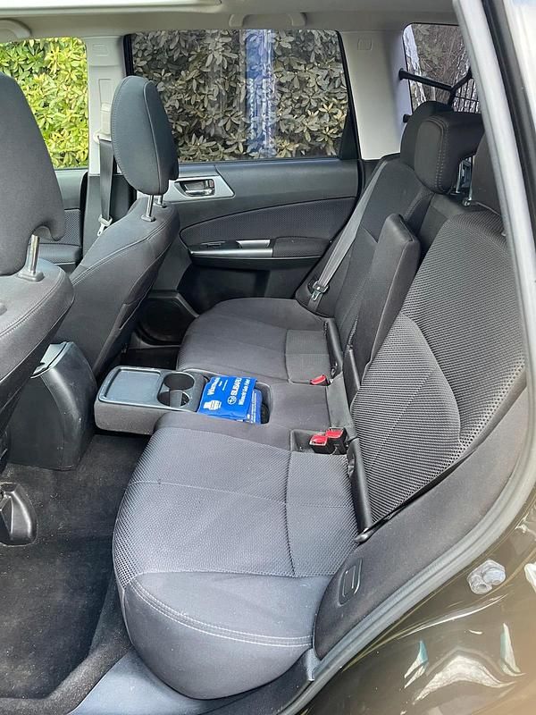 Gebraucht Subaru Forester 147 PS (108 kW) 2011 Schwarz SUV