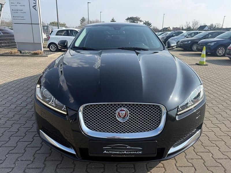 Gebraucht Jaguar XF 163 PS (119 kW) 2015 Schwarz Limousine