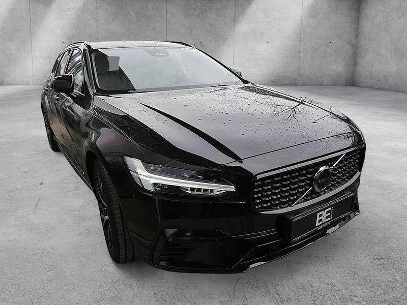Gebraucht Volvo V90 Plus 349 PS (256 kW) 2023 Schwarz Kombi