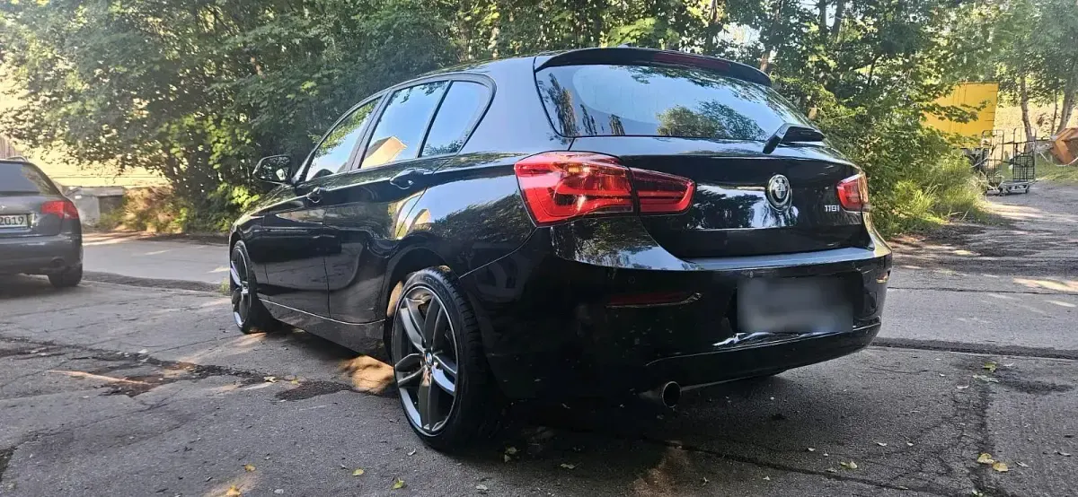 Gebraucht BMW 118 136 PS (100 kW) 2018 Schwarz Kleinwagen