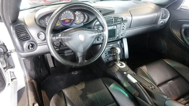 Gebraucht Porsche 996 420 PS (308 kW) 2000 Silber Coupé