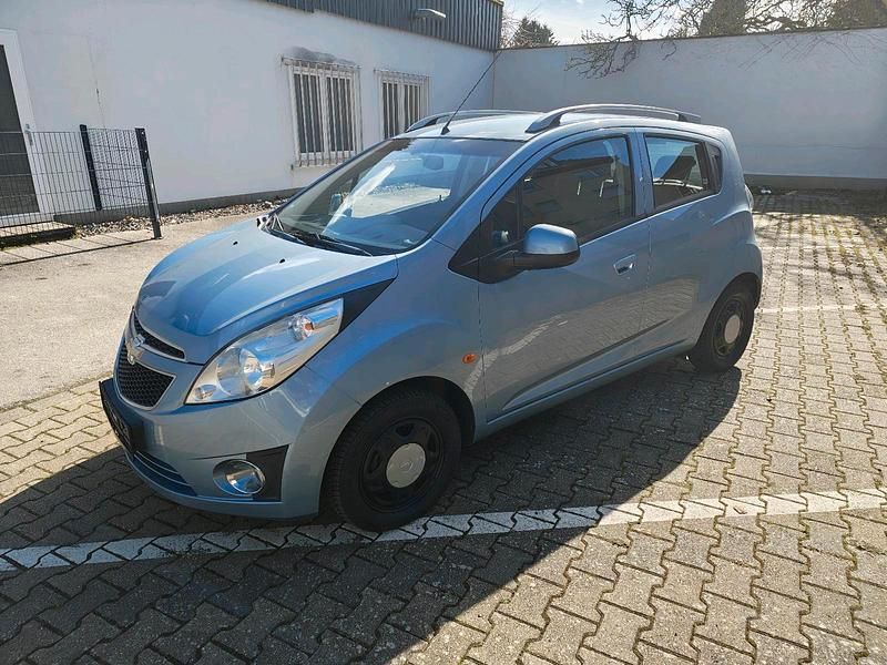 Gebraucht Chevrolet Spark 92 PS (67 kW) 2010 Andere farben Kleinwagen