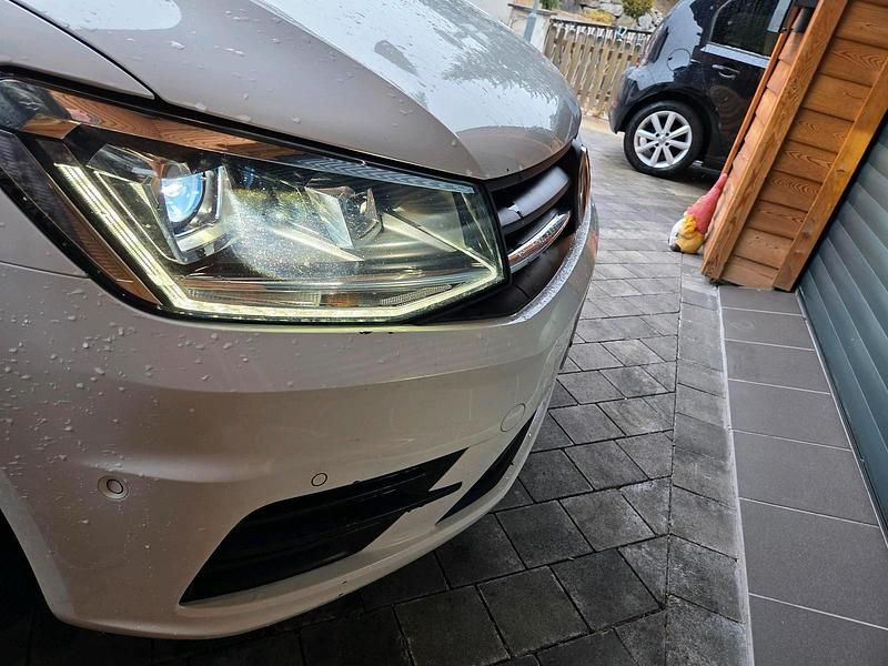 Gebraucht VW Caddy 102 PS (75 kW) 2016 Weiß Van / Kleinbus