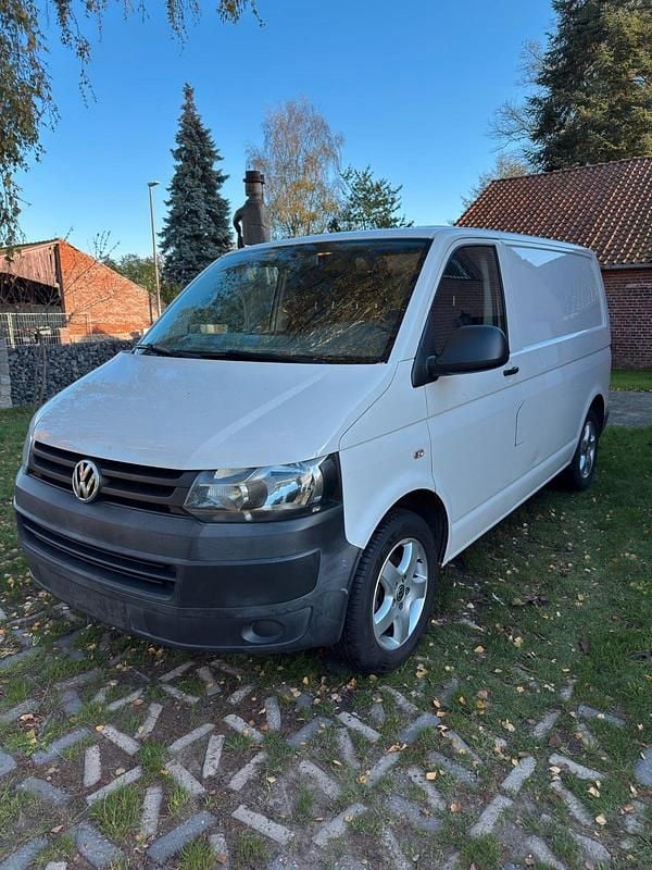 Weiß Gebraucht 2014 VW T5 Van | 11.000 € (Guter Preis) - Bild 1/4