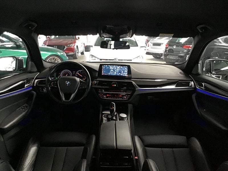 Gebraucht BMW 525 Sport Line 231 PS (169 kW) 2018 Grau Limousine