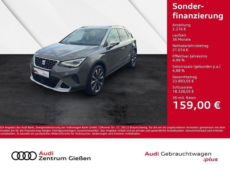 Kliffgrau/candyweiß (metallic) Gebraucht 2024 Seat Arona Xperience SUV | 23.230 € (Guter Preis) - Bild 1/4