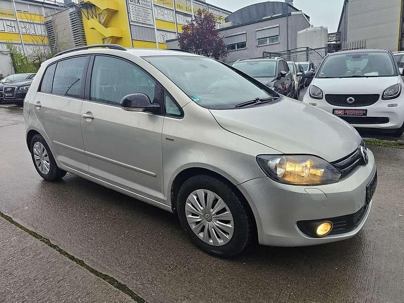 Gebraucht VW Golf VII Match 122 PS (89 kW) 2012 Silver leaf metallic Kleinwagen