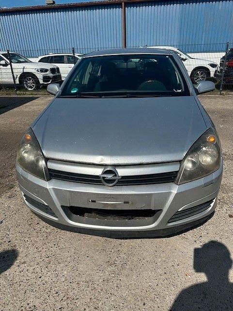 Silber Gebraucht 2004 Opel Astra Sport Limousine | 490 € (Superpreis) - Bild 1/4
