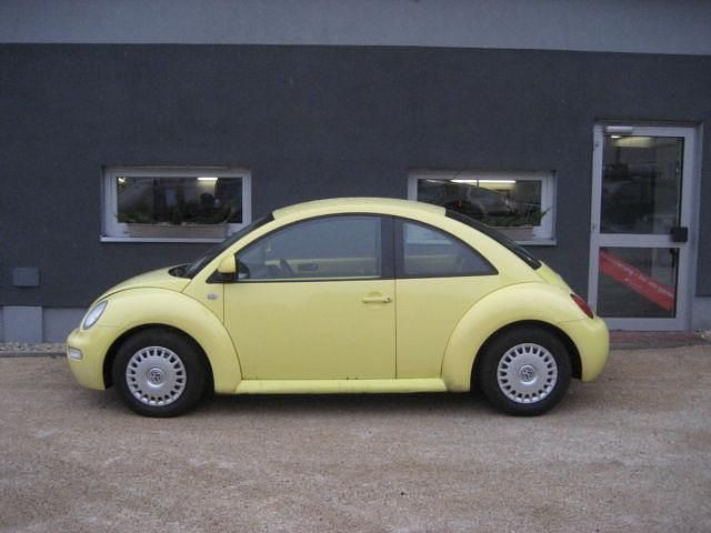 Gebraucht VW New Beetle 116 PS (85 kW) 1999 Gelb Kleinwagen