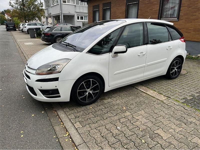 Weiß Gebraucht 2008 Citroën C4 Picasso Exclusive Van / Kleinbus | 4.900 € (Etwas zu teuer) - Bild 1/4