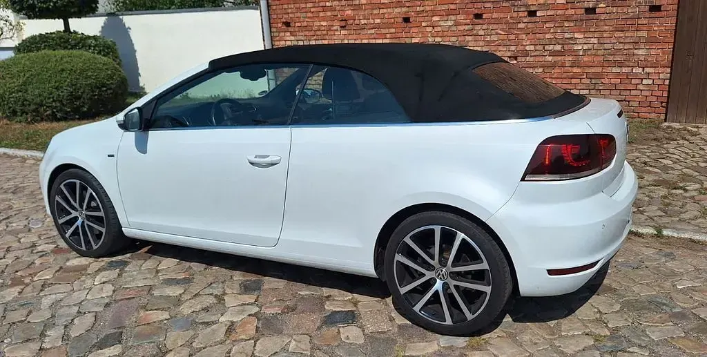 Gebraucht VW Golf Cabriolet 140 PS (102 kW) 2014 Weiß Cabrio