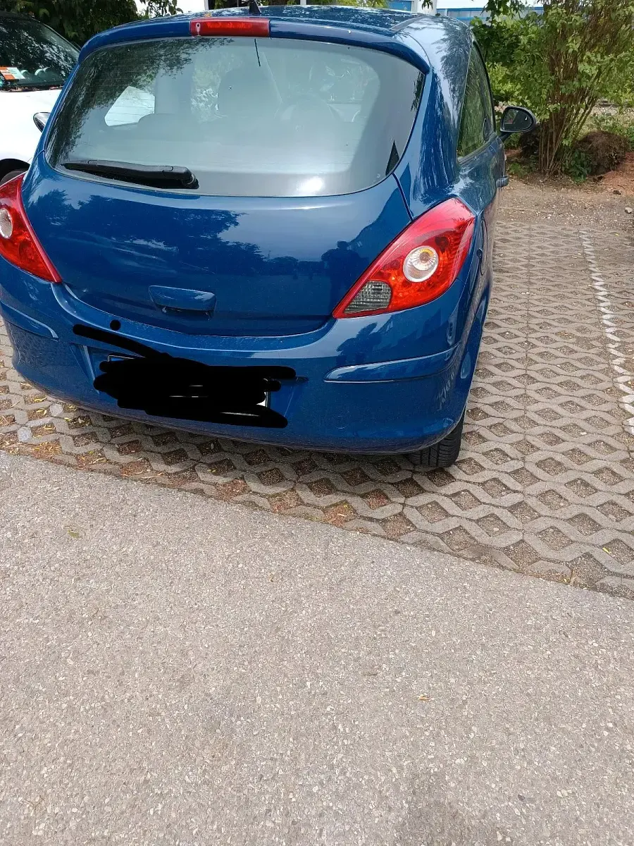 Gebraucht Opel Corsa 60 PS (44 kW) 2009 Blau Kleinwagen