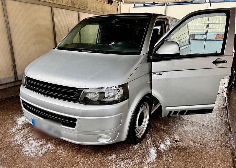 Gebraucht VW T5 140 PS (102 kW) 2010 Silber Van